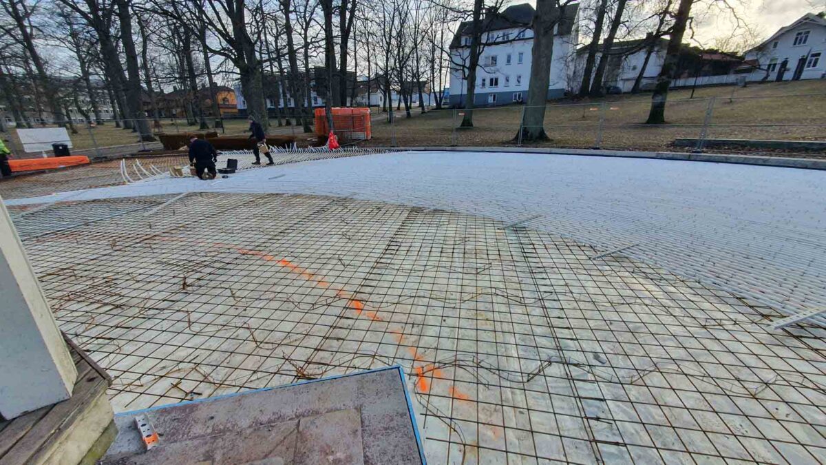 Lystlunden Park – Urban Utebane (2022) — Lystlunden Park 2022 – Kunstisbane i Horten